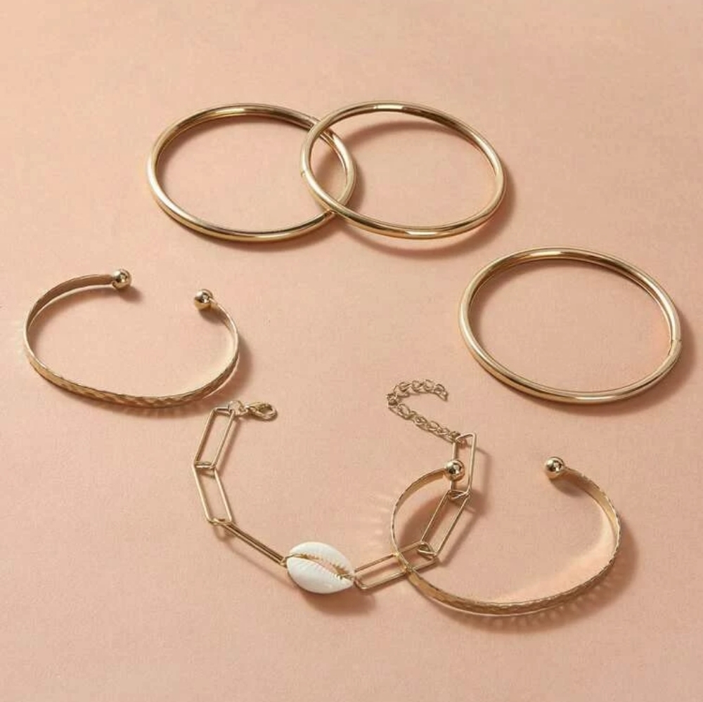 Bracelets - Picture 3 of 4